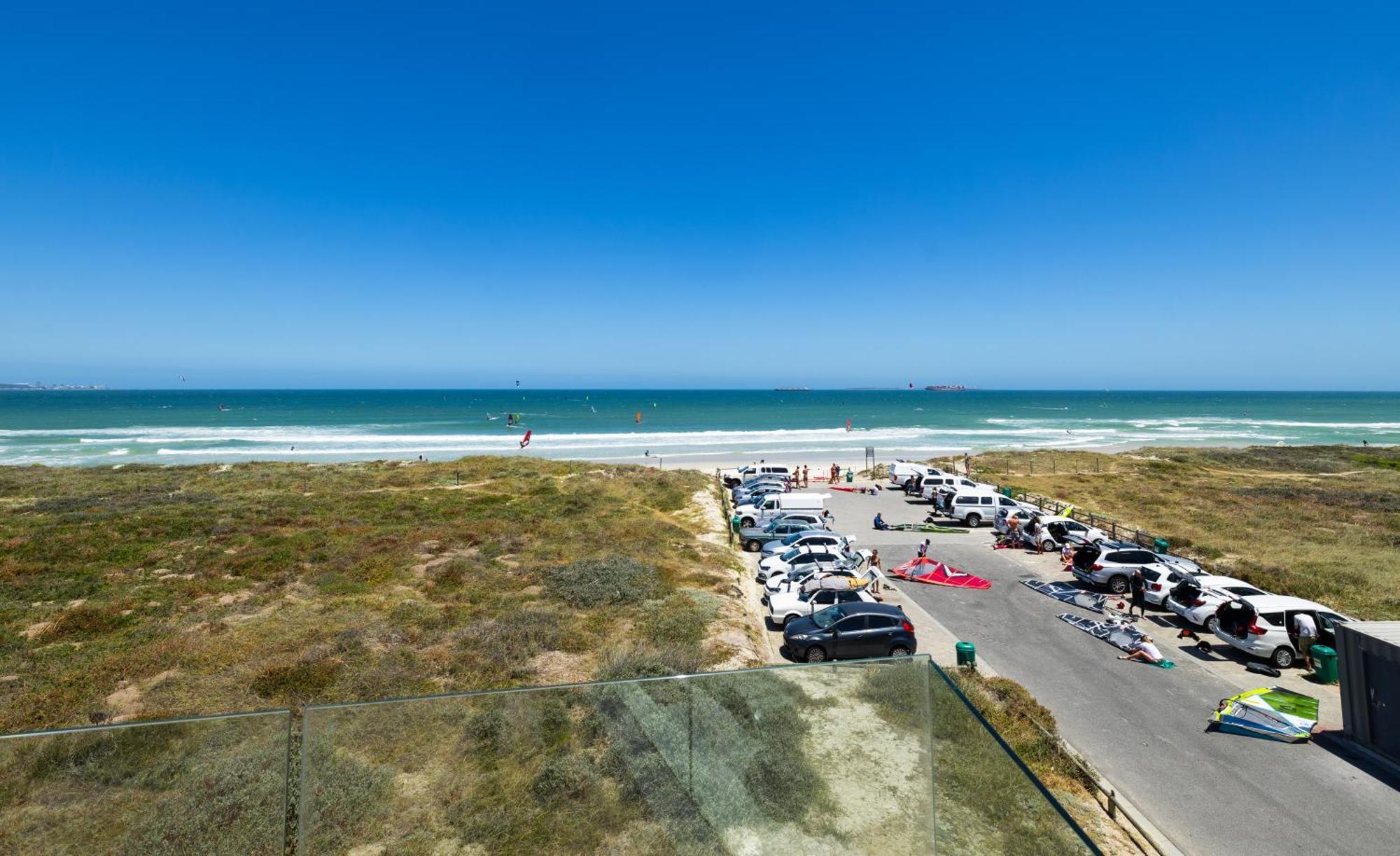 Ocean 9 - Sunset Beachfront Residency Kapsztad Zewnętrze zdjęcie