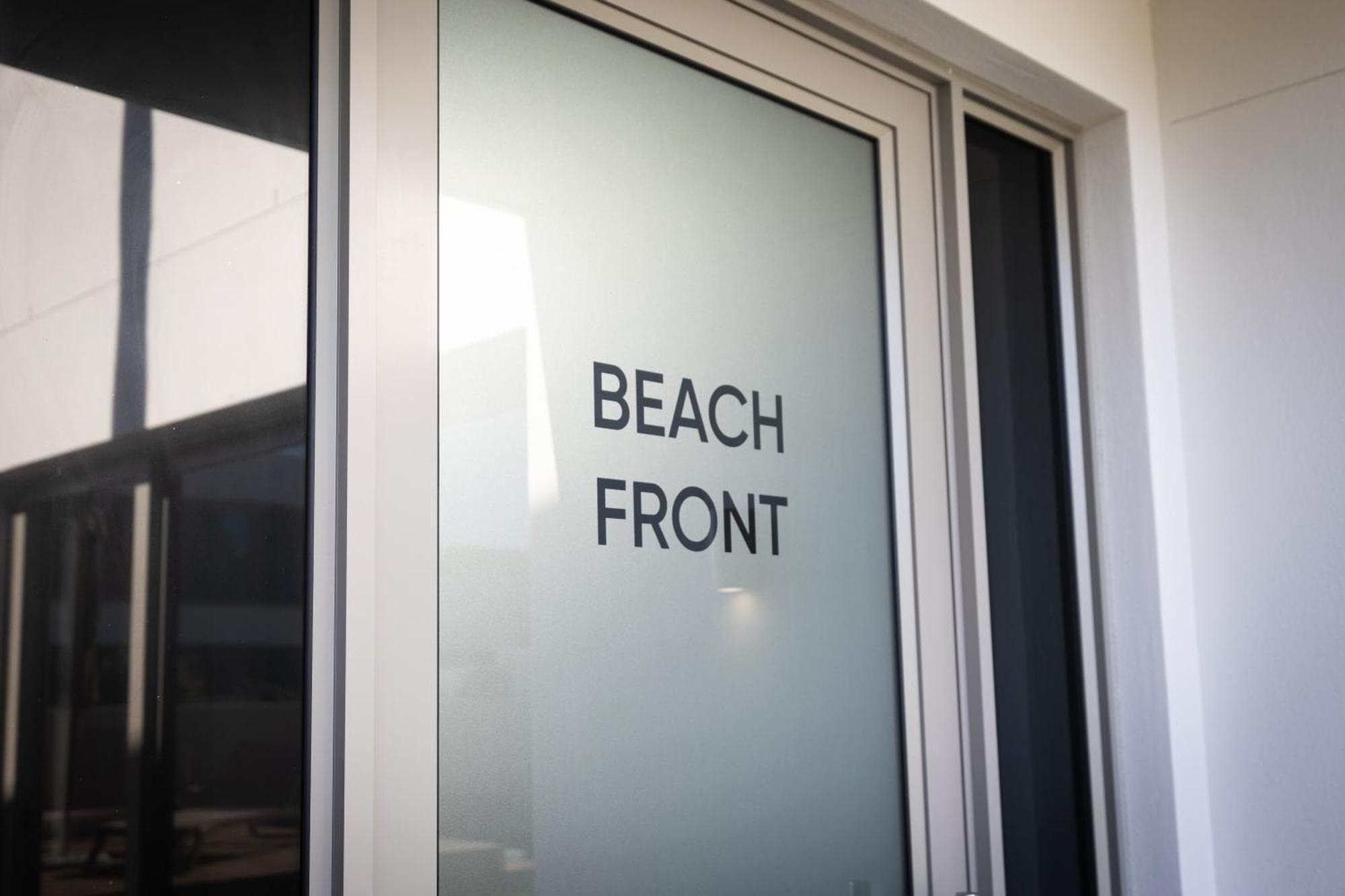 Ocean 9 - Sunset Beachfront Residency Kapsztad Zewnętrze zdjęcie